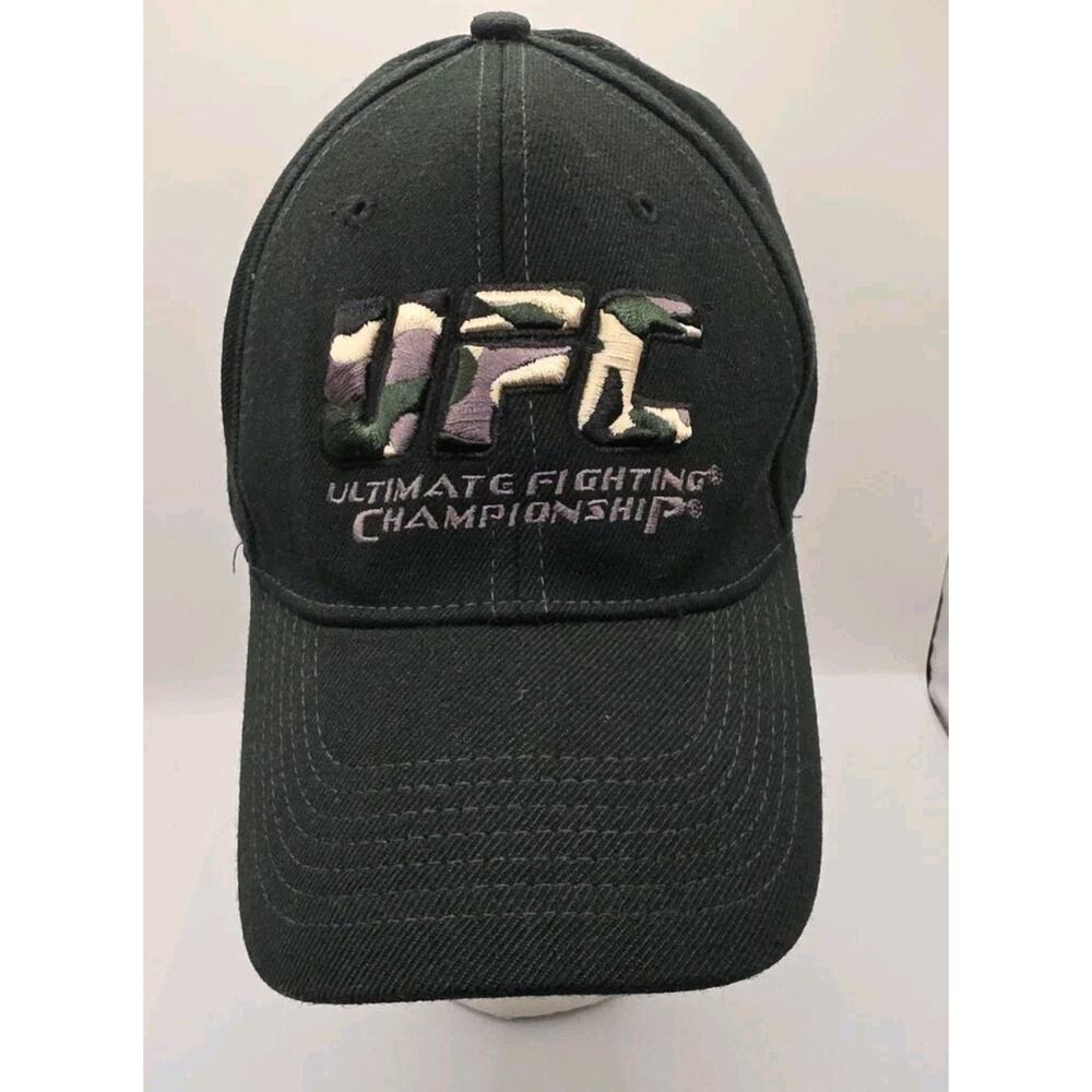 UFC Ultimate‎ Fighting Championship Bio-Domes Headgear Stretch Cap Camo Logo MMA